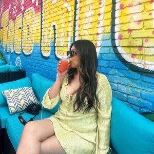 ASTR The Label Green Long Sleeve Dress